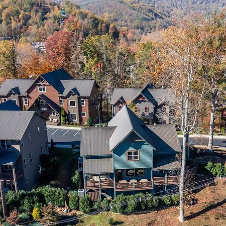 فيلا جاتلينبرجفي The Majestic Pine Retreat By Stony Brook Cabins المظهر الخارجي الصورة